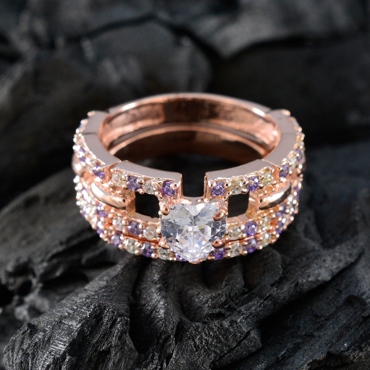 Yuki Romantic Purple Halo Ring