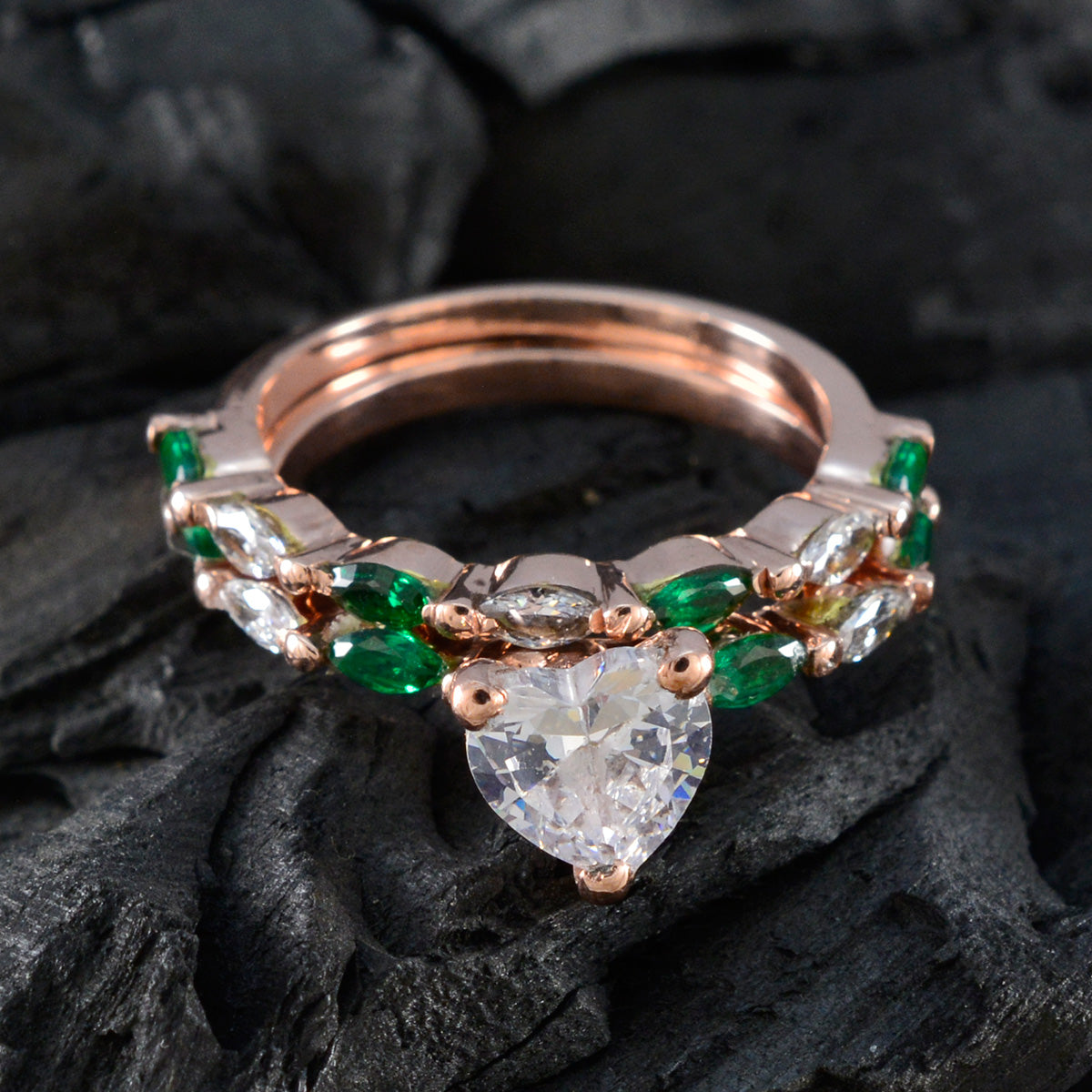 Zoe Engagement Green multiple Ring
