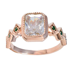 Hannah Graceful Green Penta Ring