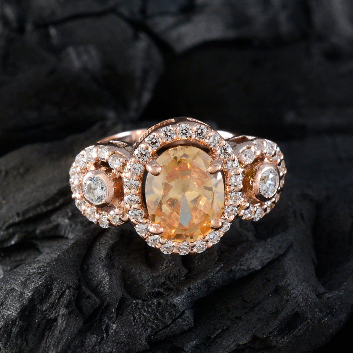 Xiu propsel Brown Halo Ring