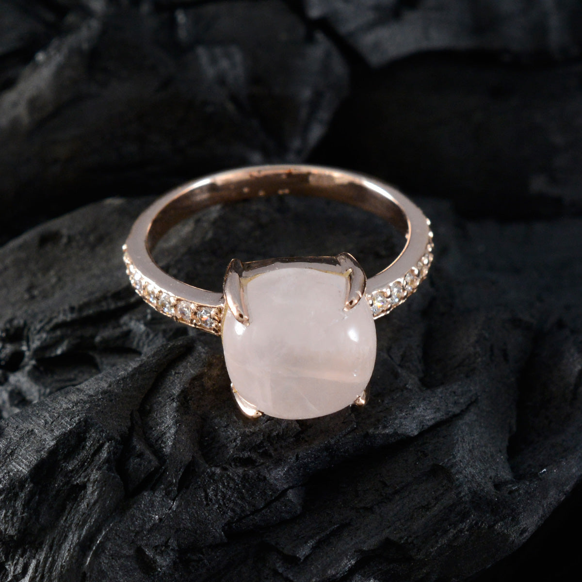 Milagros Love Pink Halo Ring