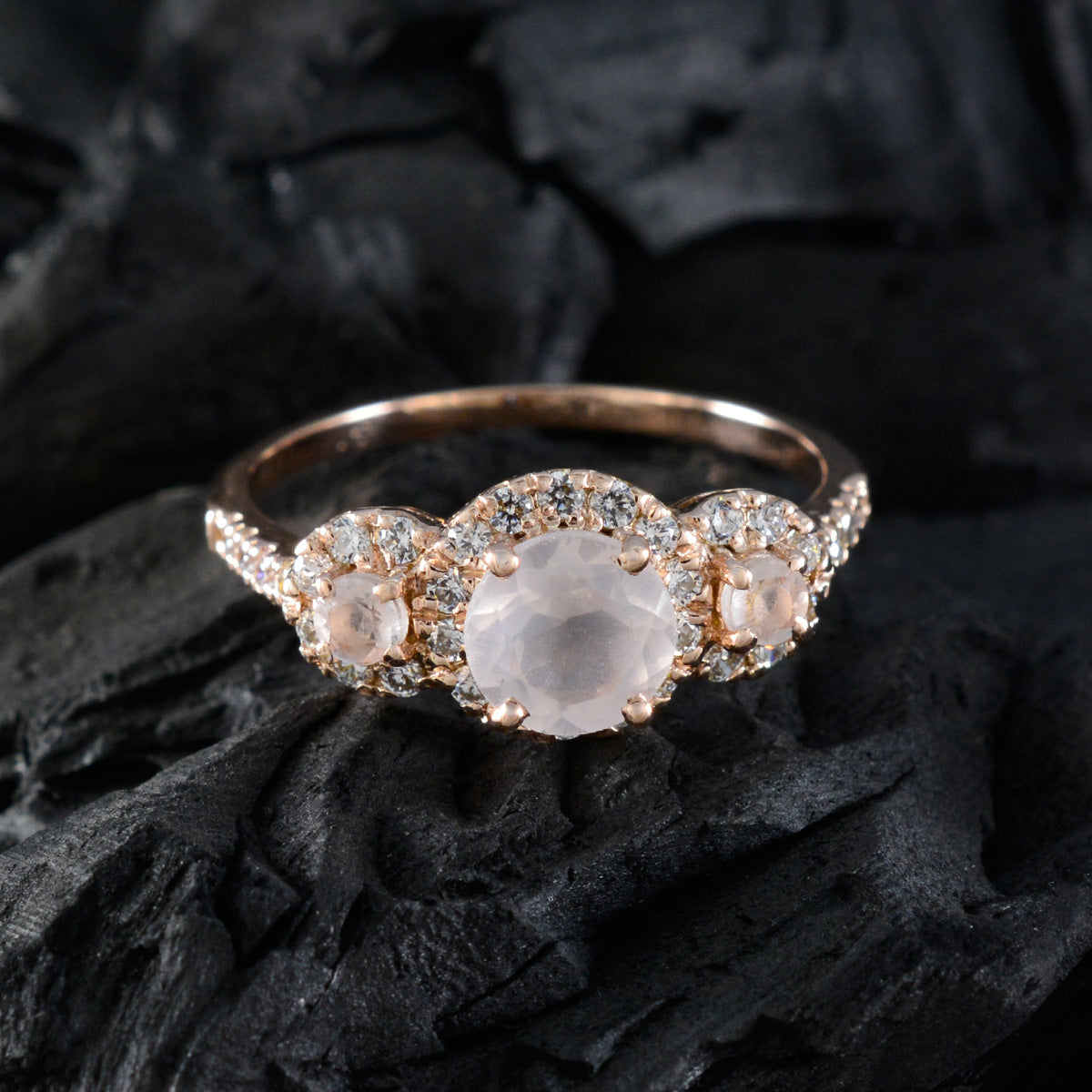 Soo-jin Sophisticated Pink Halo Ring