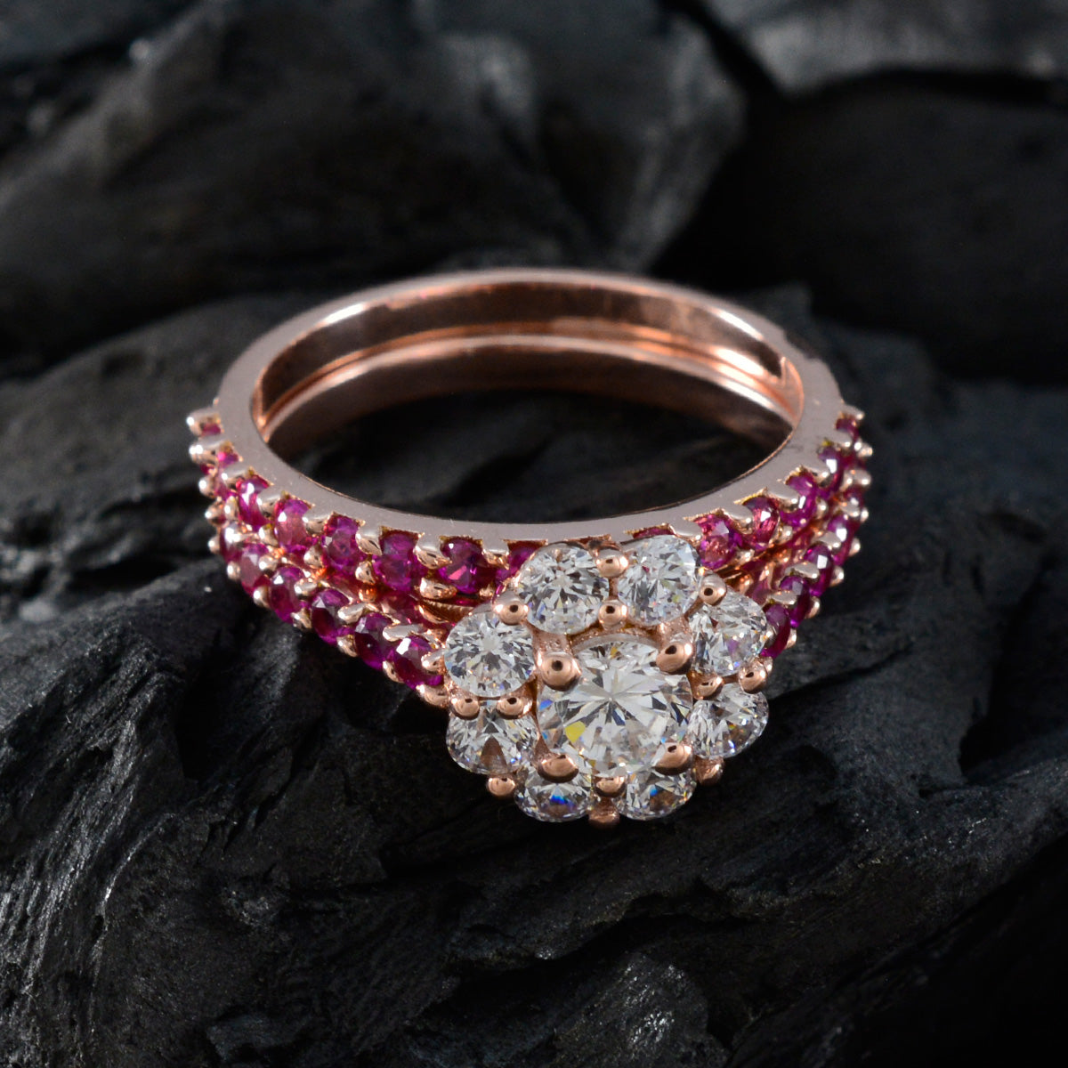 Amelia Feminine Red Halo Ring