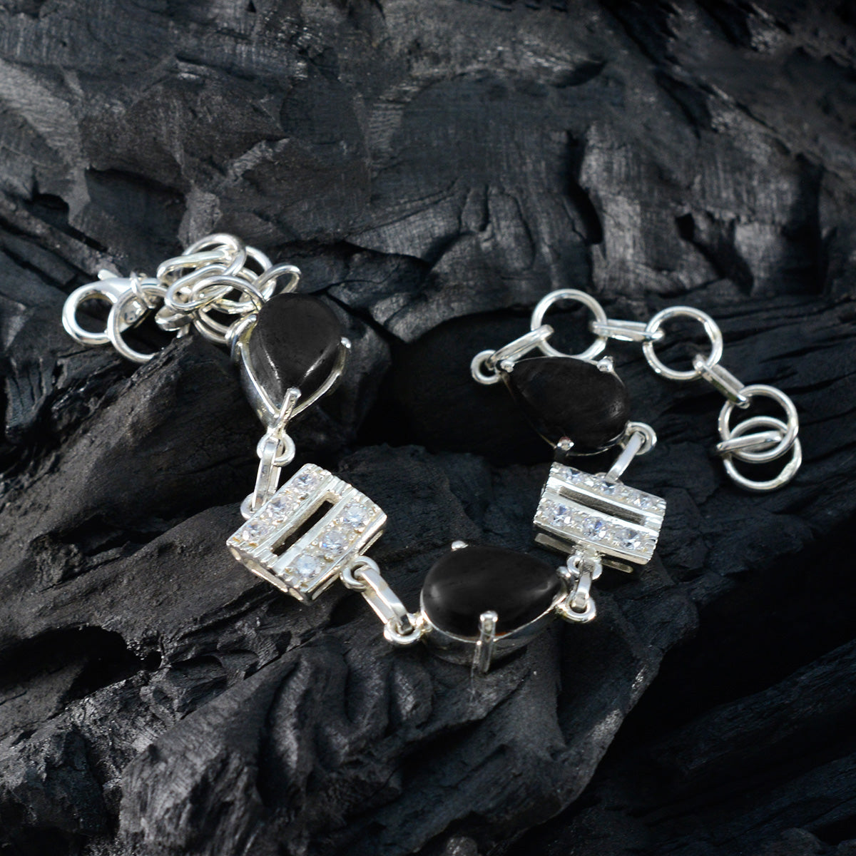 Alice Honor Slim Black Links Bracelet