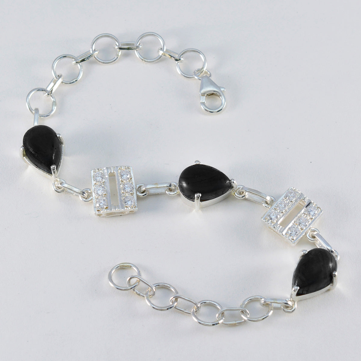 Alice Honor Slim Black Links Bracelet