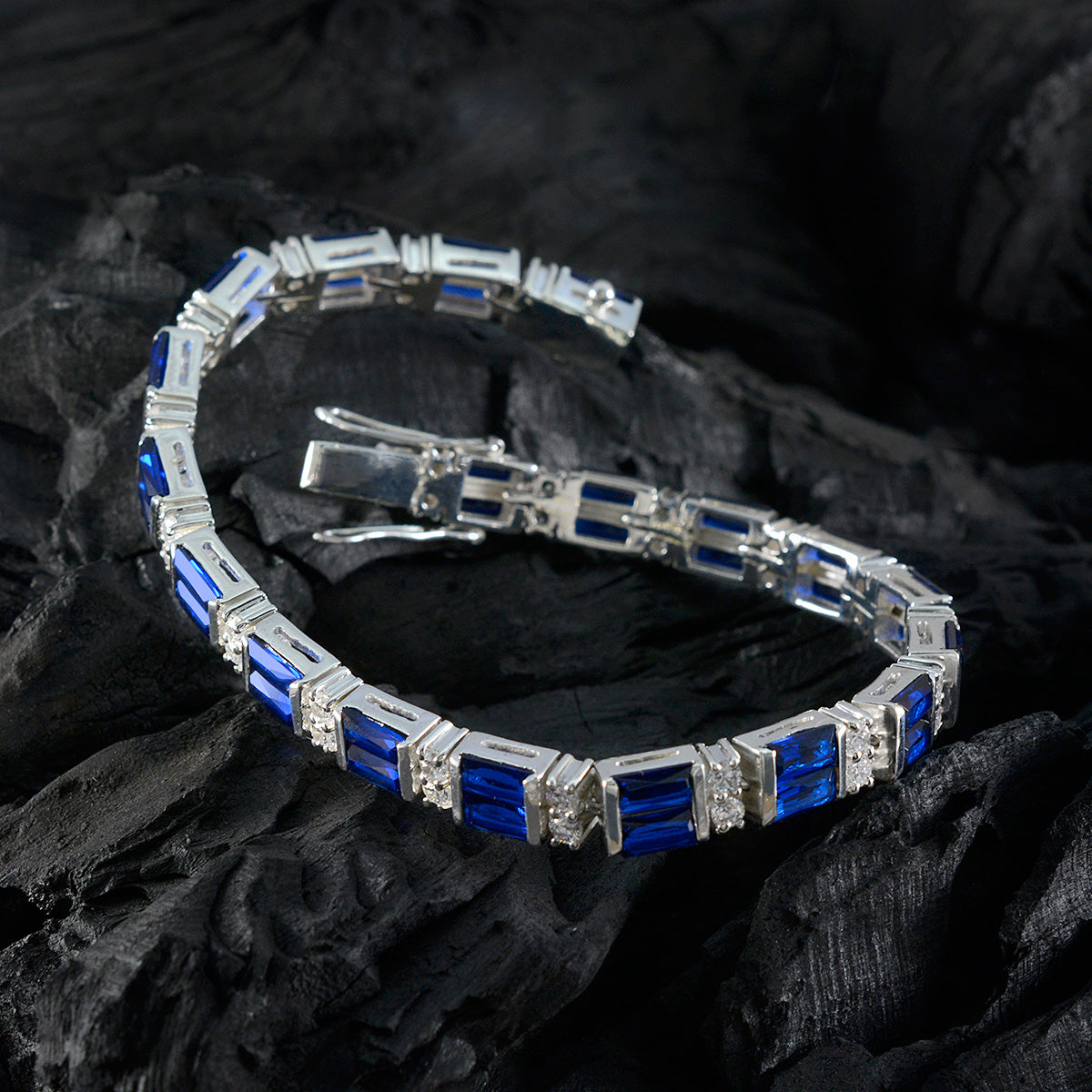 Aurora Special Moment Eye-catching Blue Tennis Bracelet