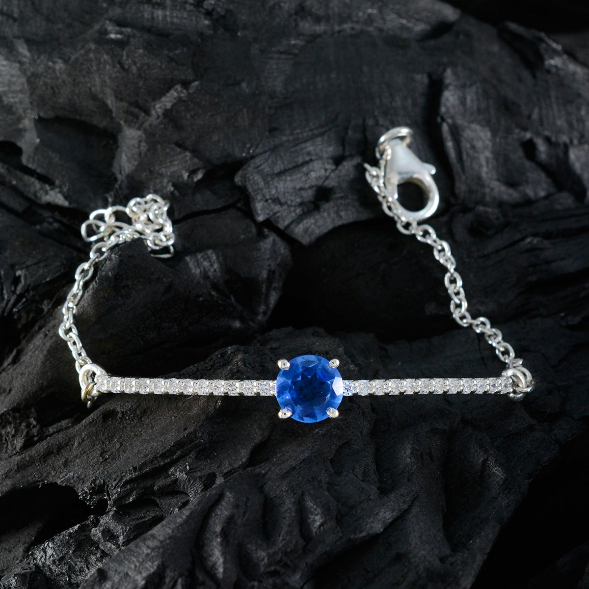 Ava Office Minimalist Blue Links Bracelet