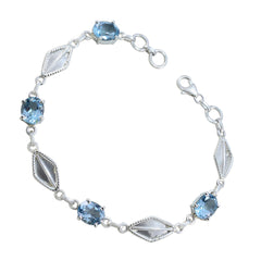 Charlotte gift for Friend Tiny Blue Links Bracelet