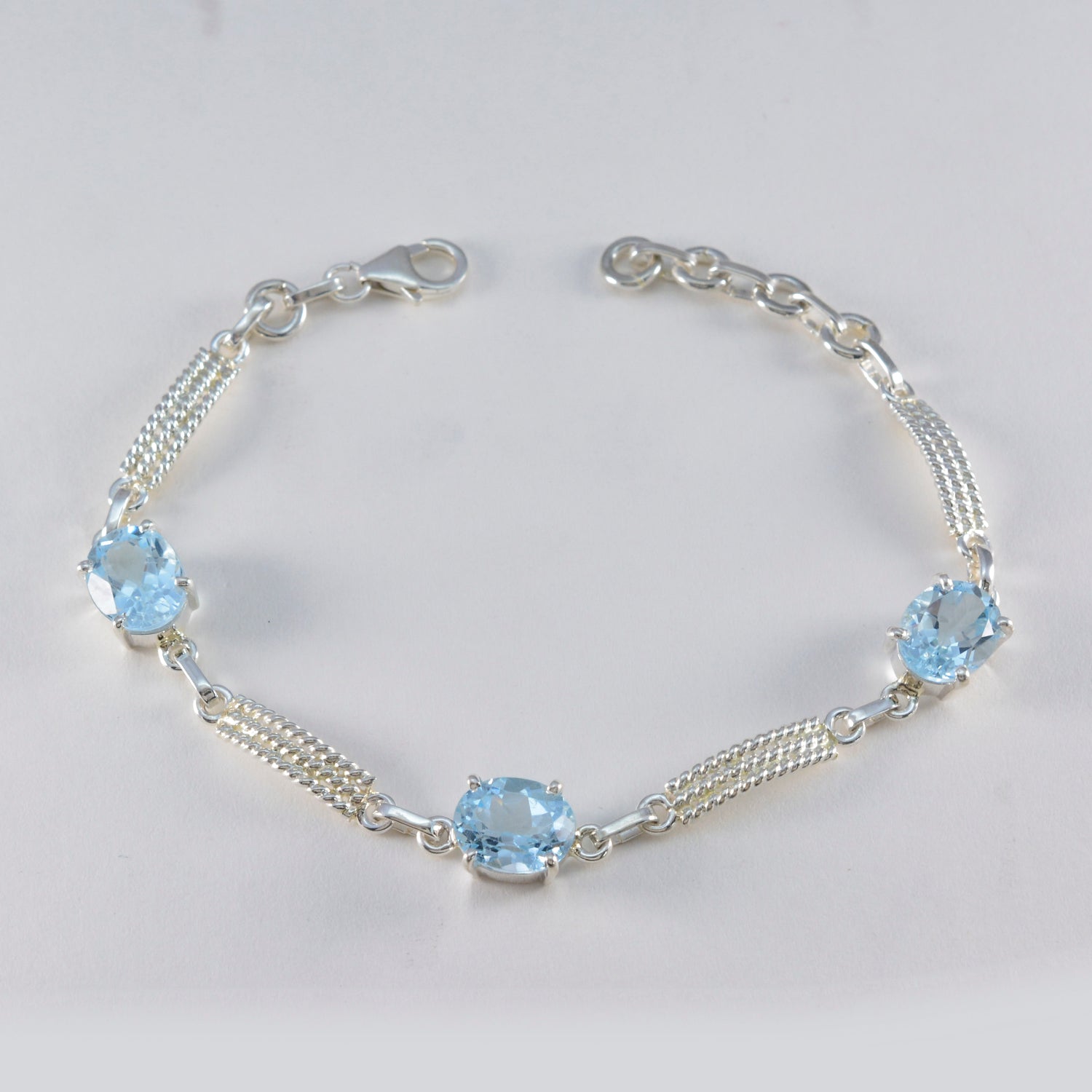 Emma Happy Slim Blue Links Bracelet