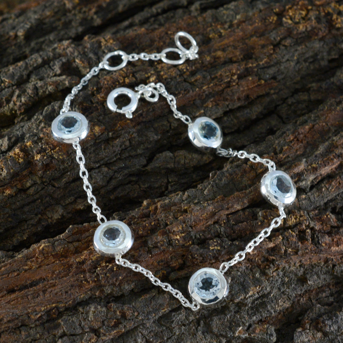 klara Casual Minimalist Blue Chain Bracelet