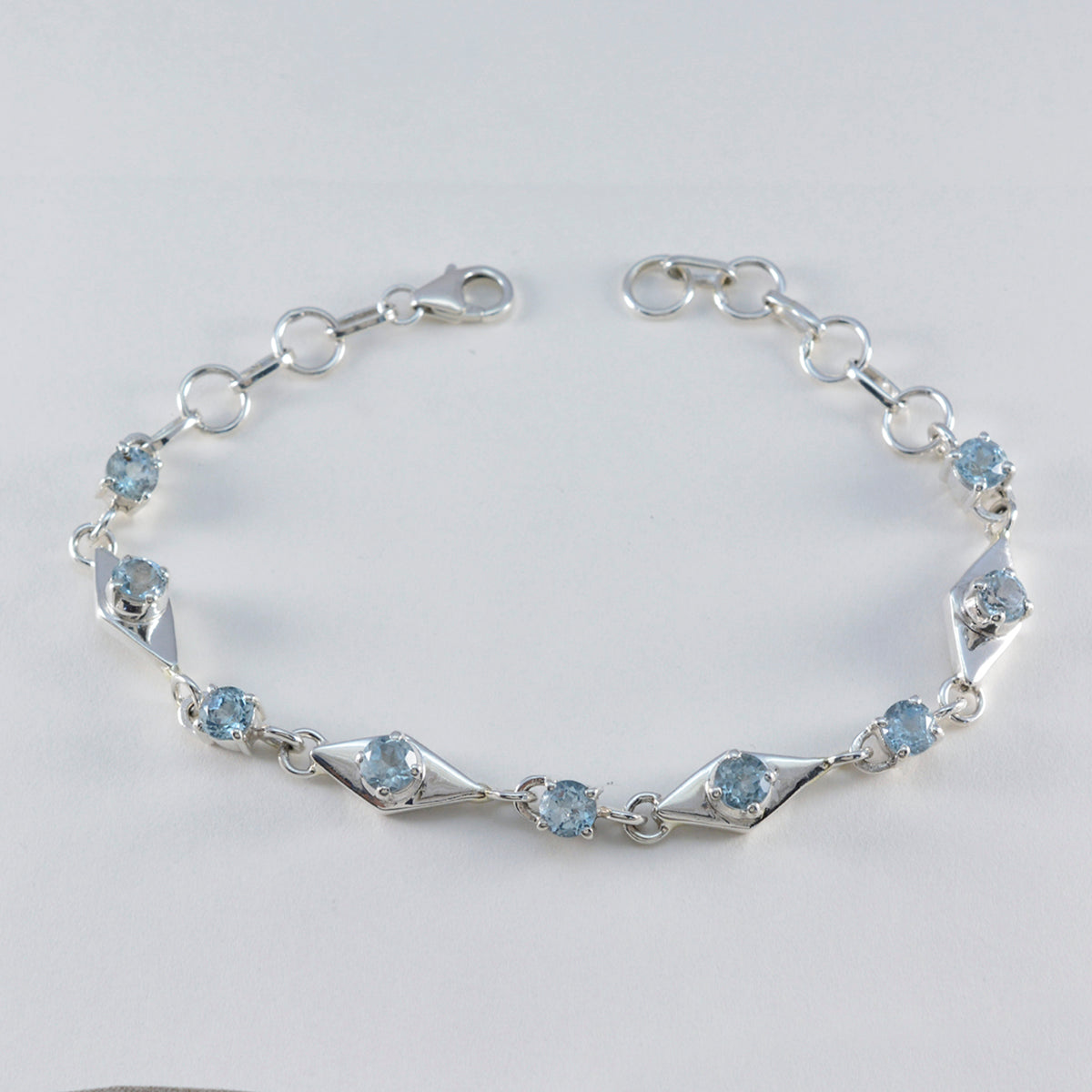 Eleanor Comfort Fit Featherlight Blue Links Bracelet