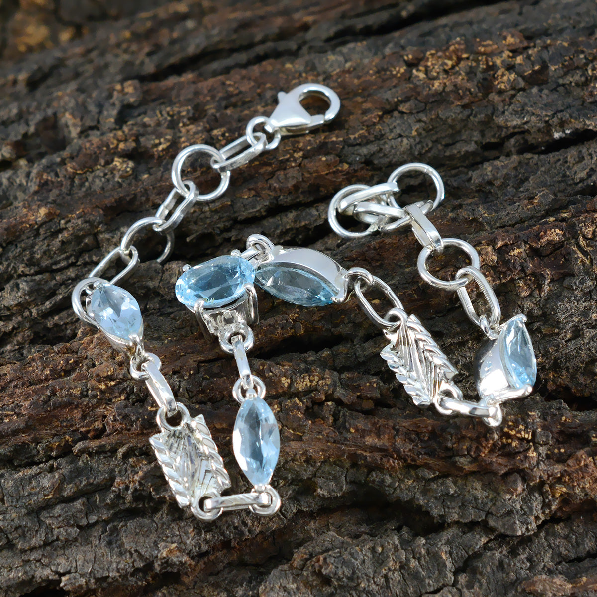 Elena Go-to Whisper-thin Blue Links Bracelet