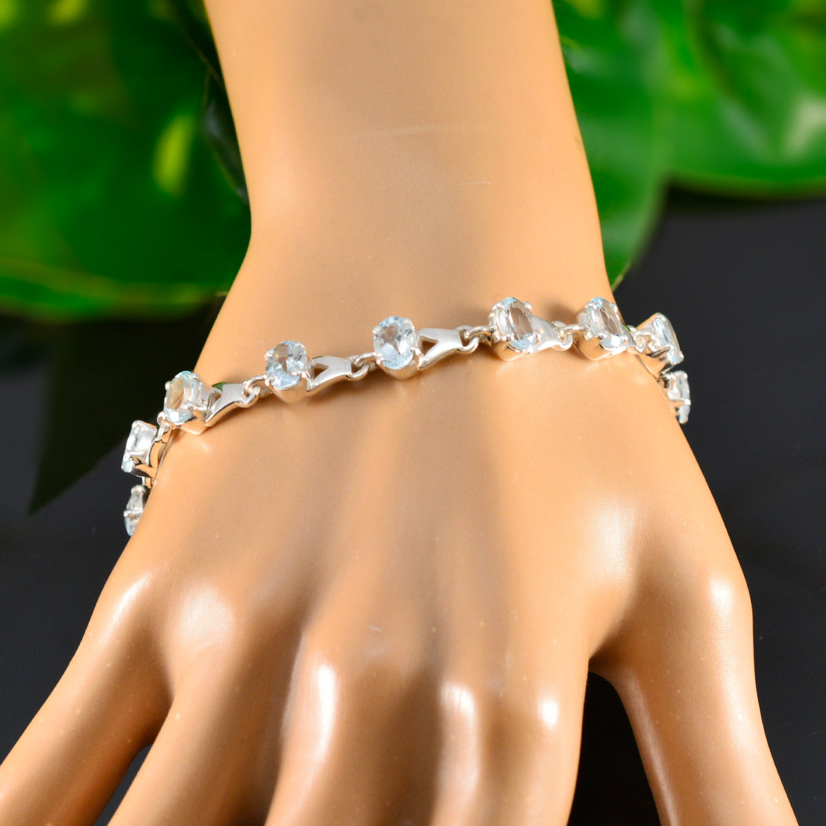 Bella gift for girlfriend Slim Blue Links Bracelet