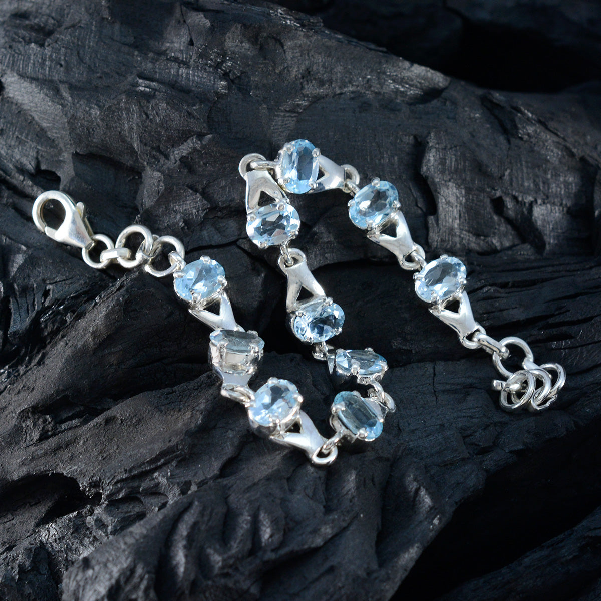 Bella gift for girlfriend Slim Blue Links Bracelet