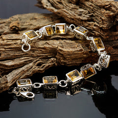Layla Sparkle Mid-weight Yellow Links Bracelet