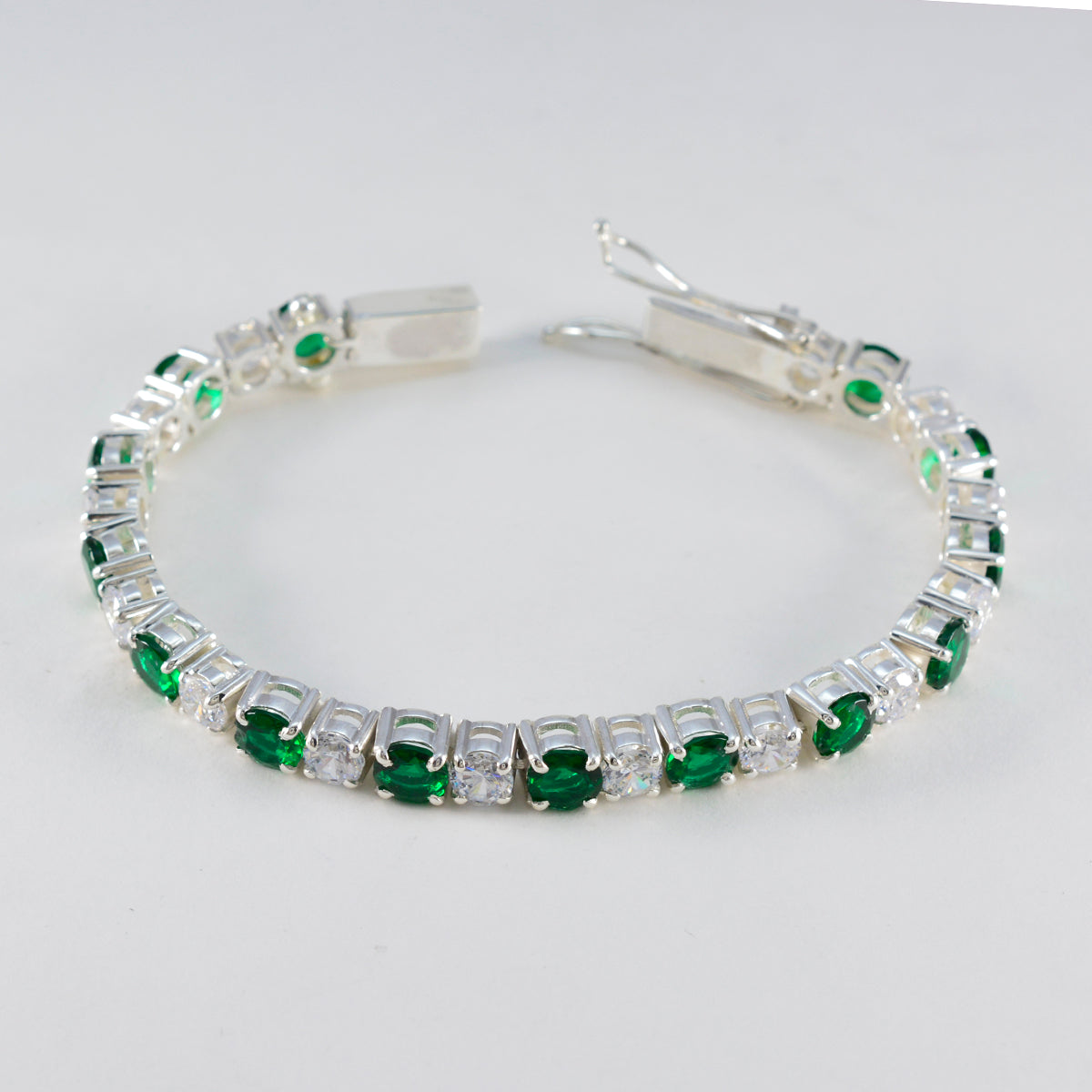 Greta Surprise Gift Essential Green Tennis Bracelet