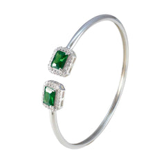 Zoey Karwa Chauth Tiny Green Bangle Bracelet