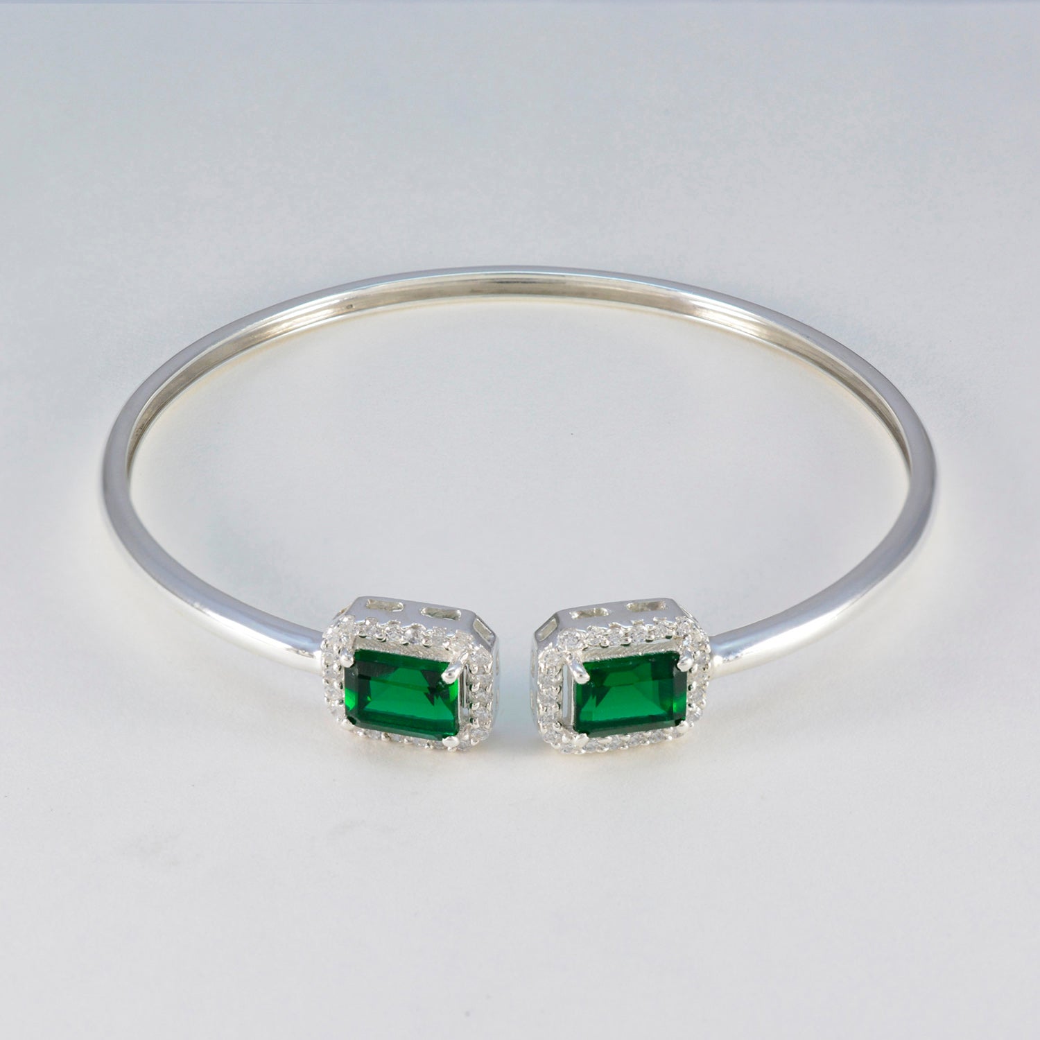 Zoey Karwa Chauth Tiny Green Bangle Bracelet