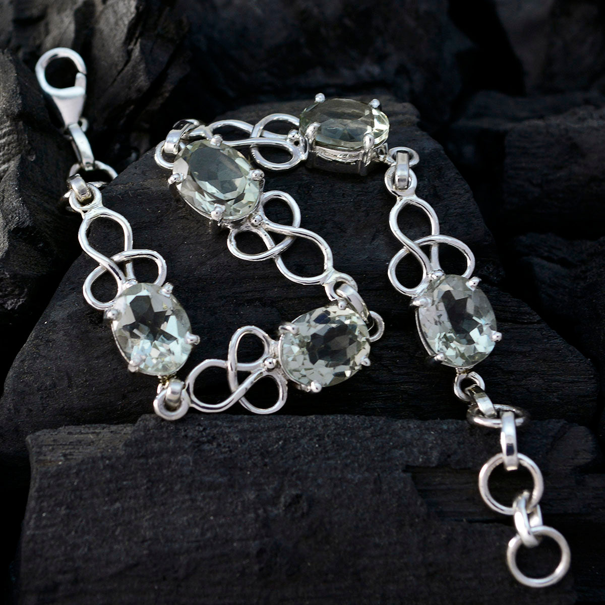 klara Honor Featherlight Light Green Links Bracelet