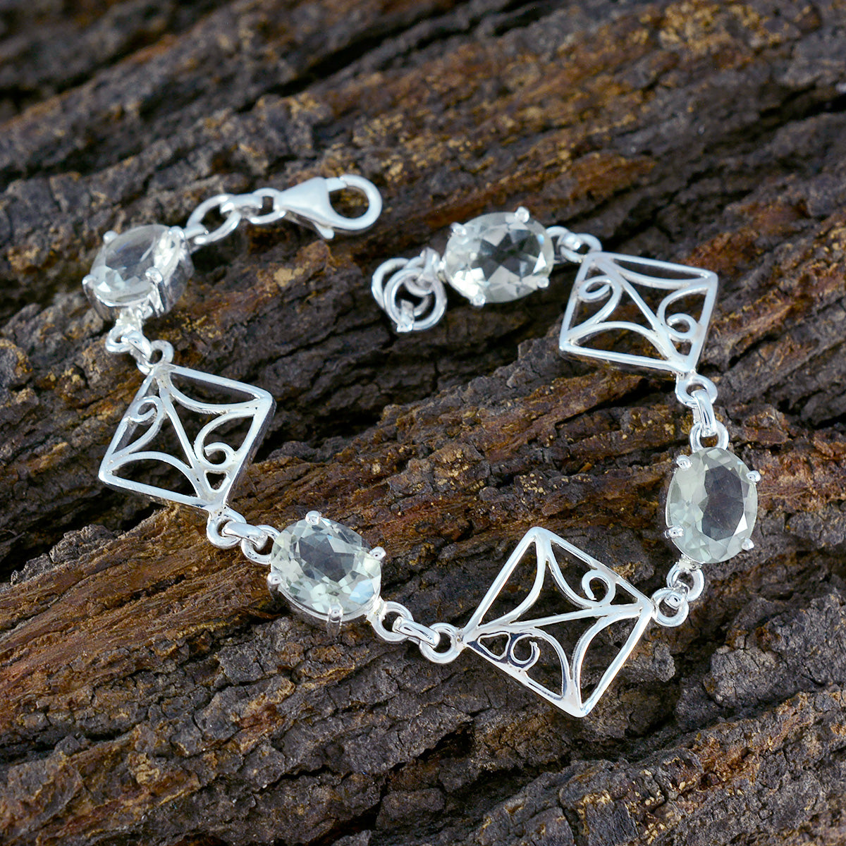 Greta Astrology Featherlight Light Green Links Bracelet