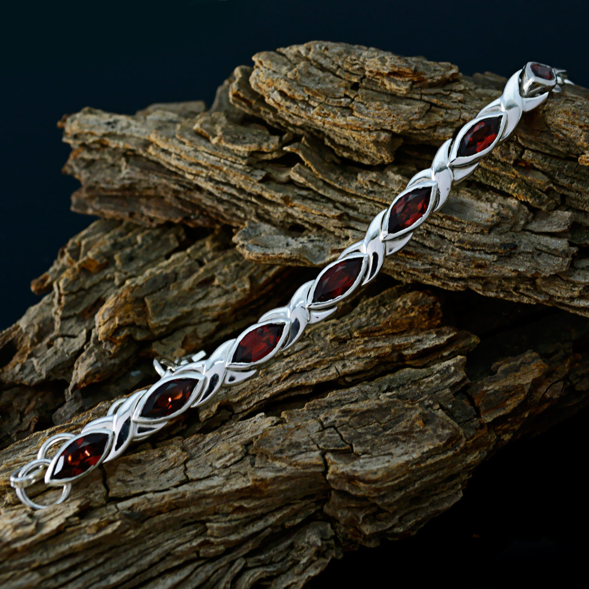 Sarah Gala Slim Red Tennis Bracelet