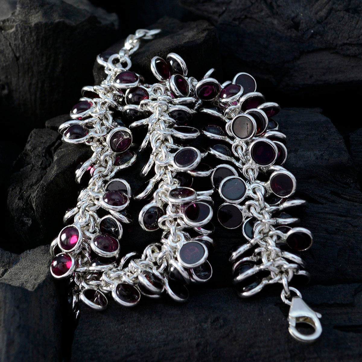 Katarina Glamour Edgy Red Links Bracelet