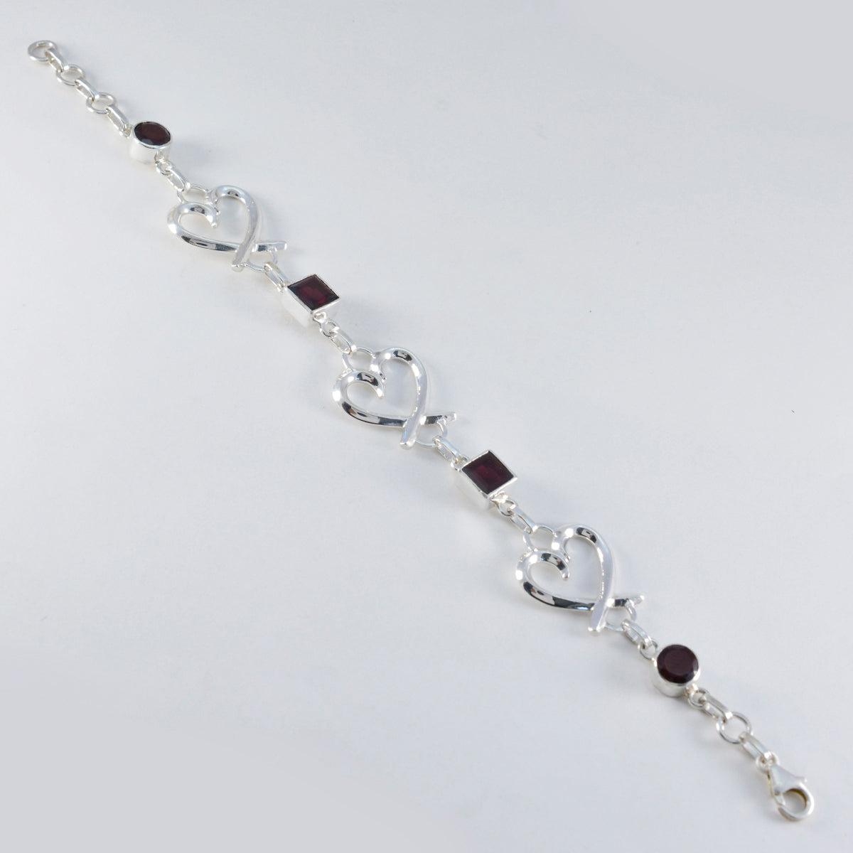Isabelle Treasure Tiny Red Links Bracelet