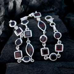Mathilde Akshaya Tritiya Featherlight Red Links Bracelet
