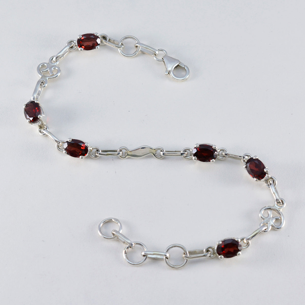 Aaliyah Retirement Slim Red Links Bracelet