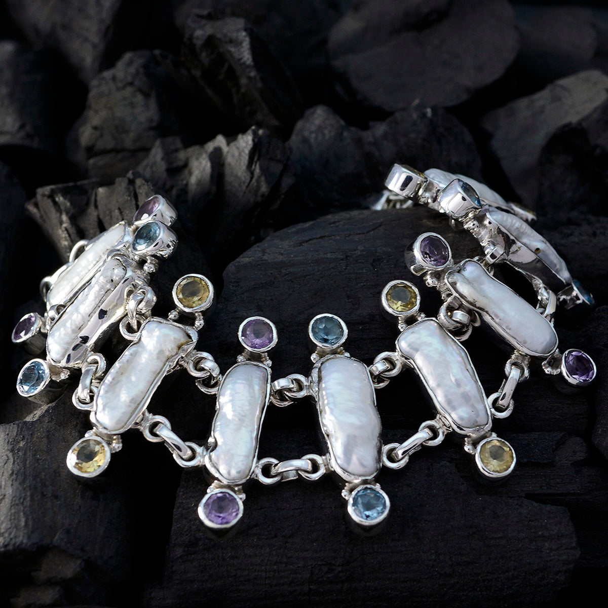Nella bollywood Edgy White Links Bracelet