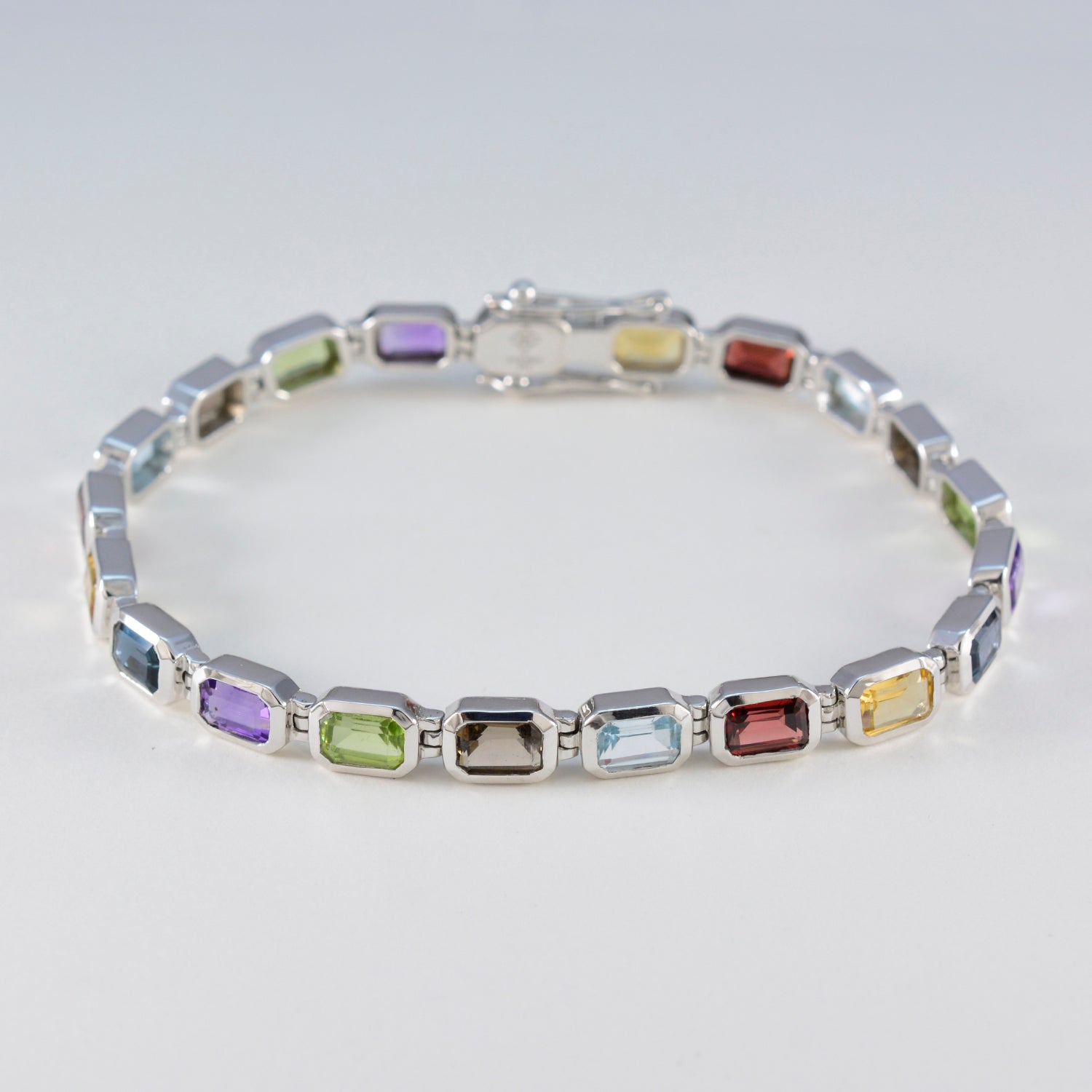 Mia Workwear Minimal multicolor Tennis Bracelet