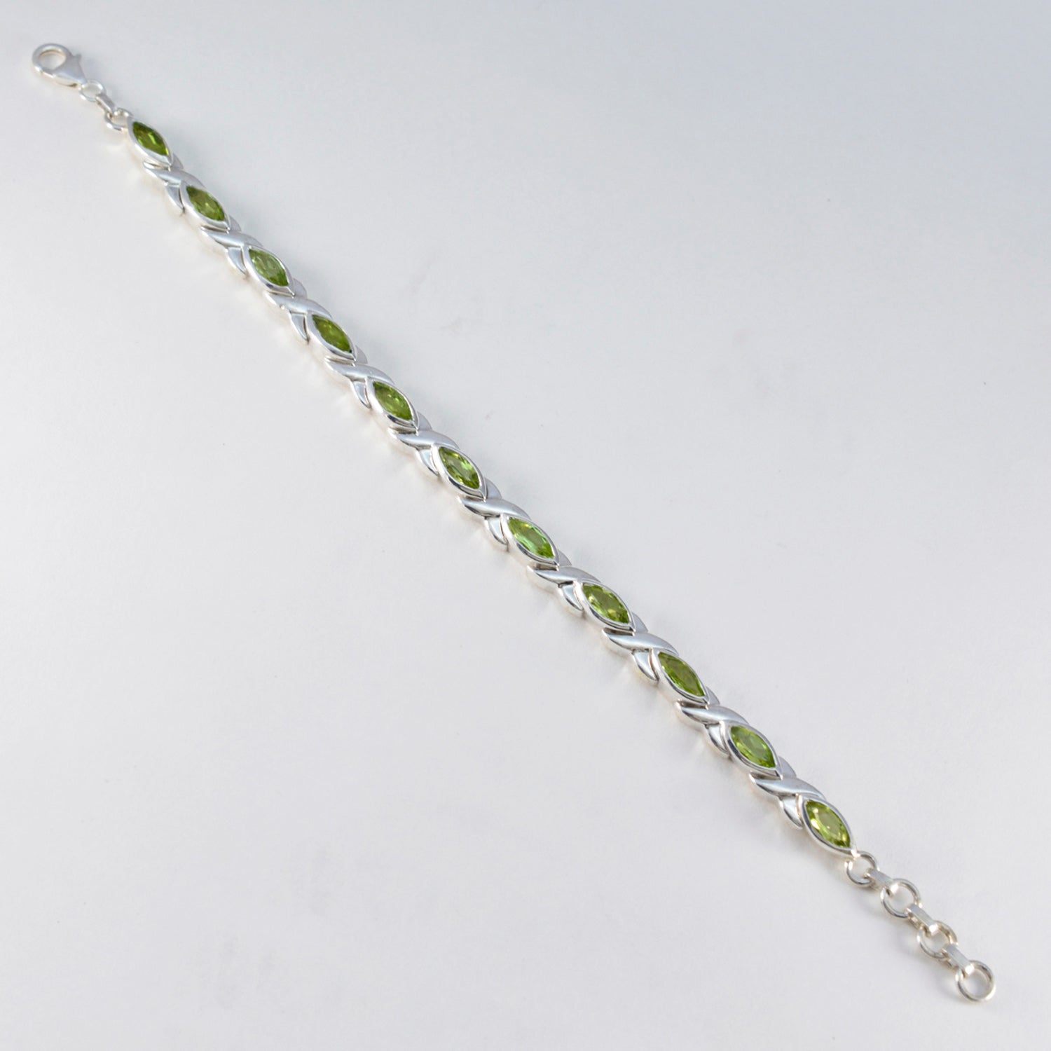 Sophia Daughters Day Eye-catching Green Tennis Bracelet