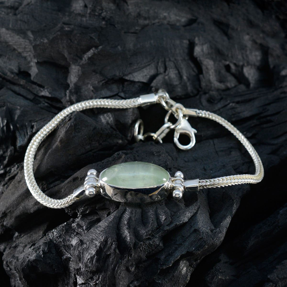 Tereza Achievement Featherlight Green Chain Bracelet