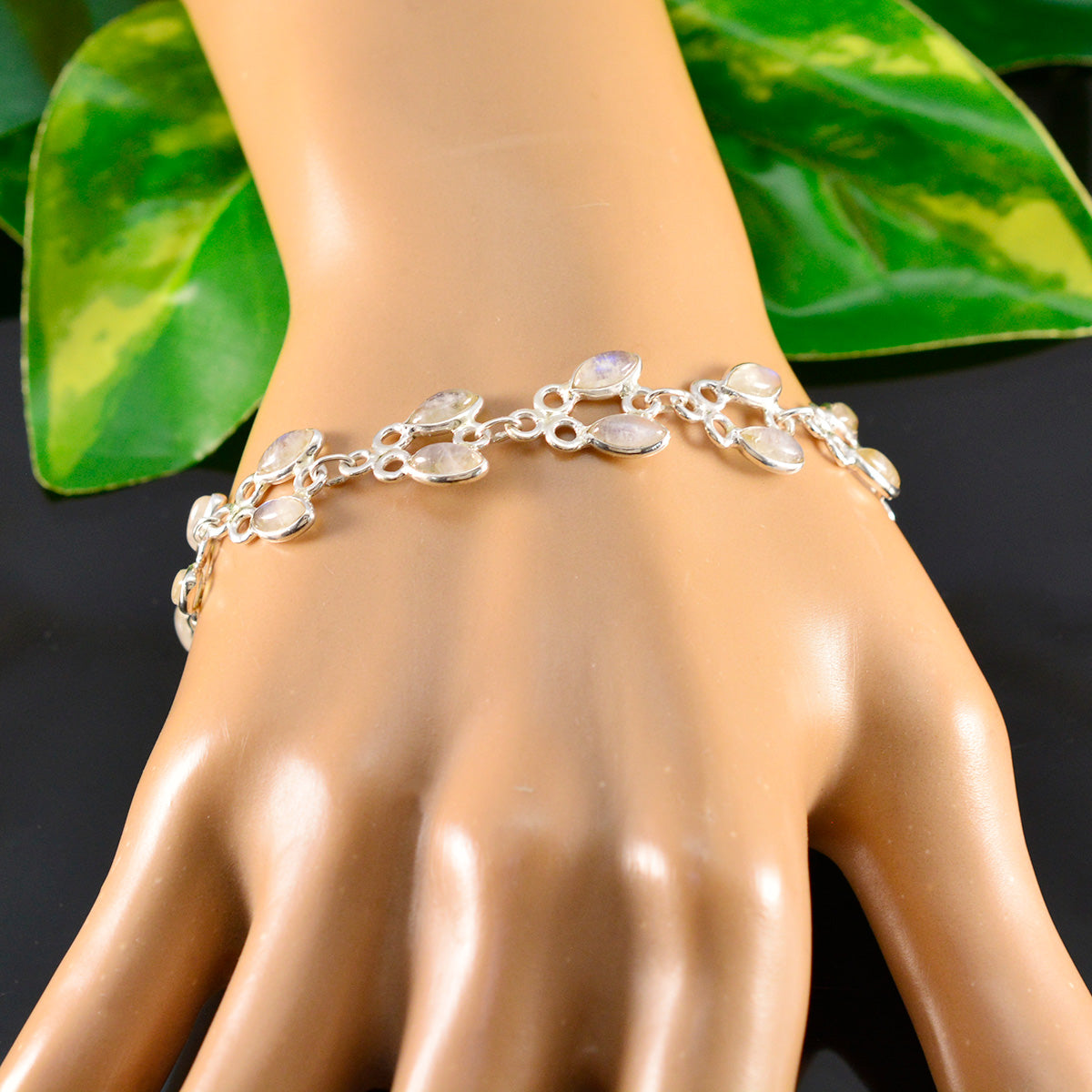 Yasmin Daughters Day Whisper-thin White Links Bracelet