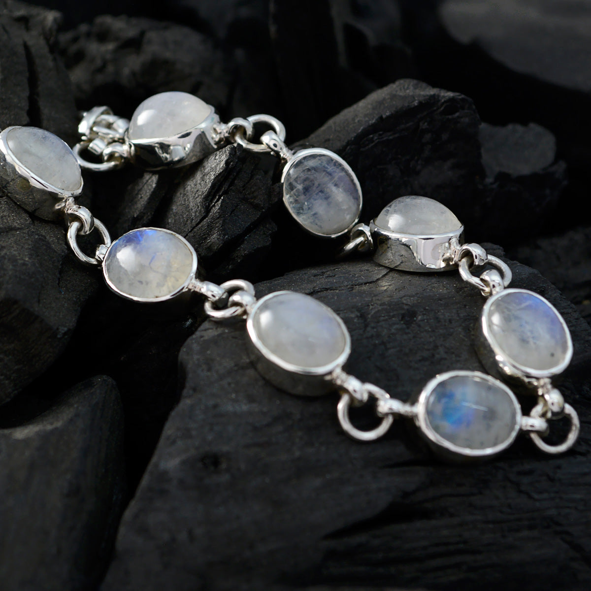 Alina Glam Tiny White Links Bracelet