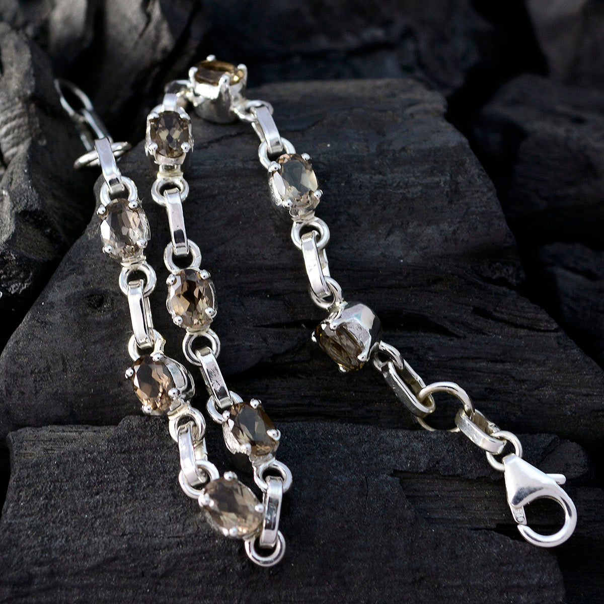 Eva Everyday Whisper-thin Brown Links Bracelet