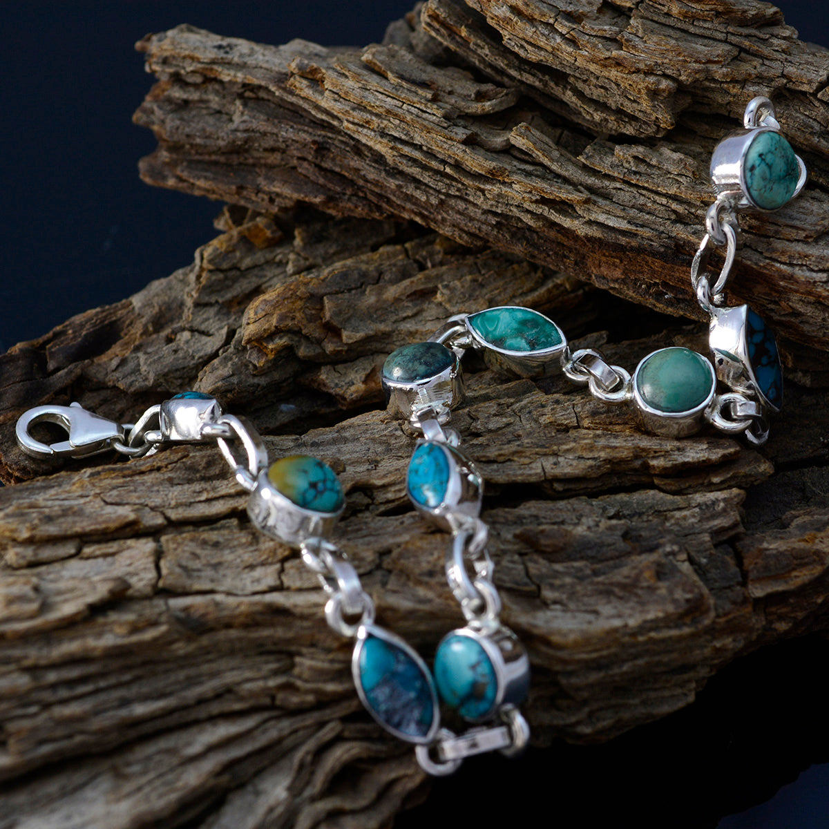 Lucia Karwa Chauth Featherlight Turquoise Links Bracelet
