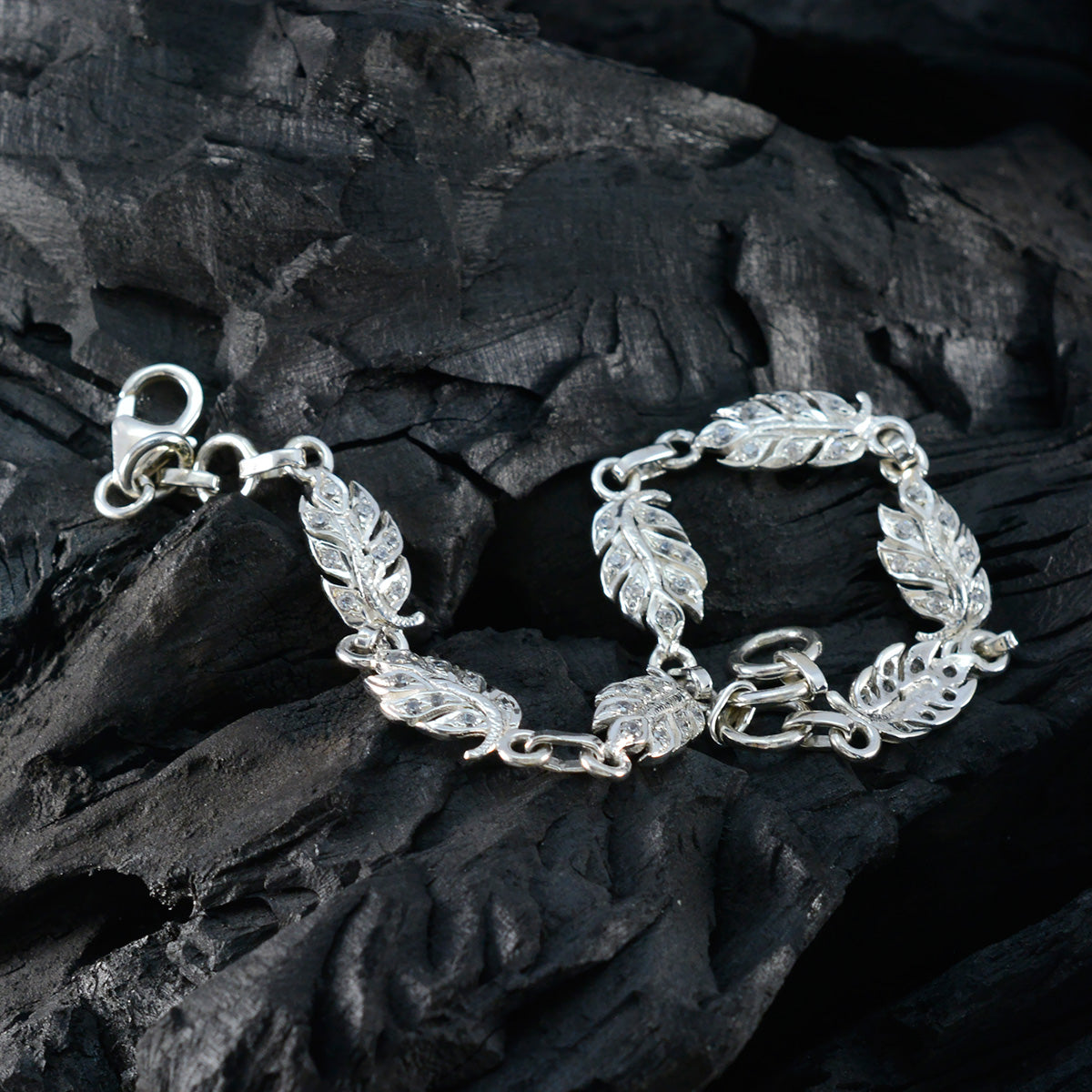 Sarah Red Carpet Elegant White Links Bracelet