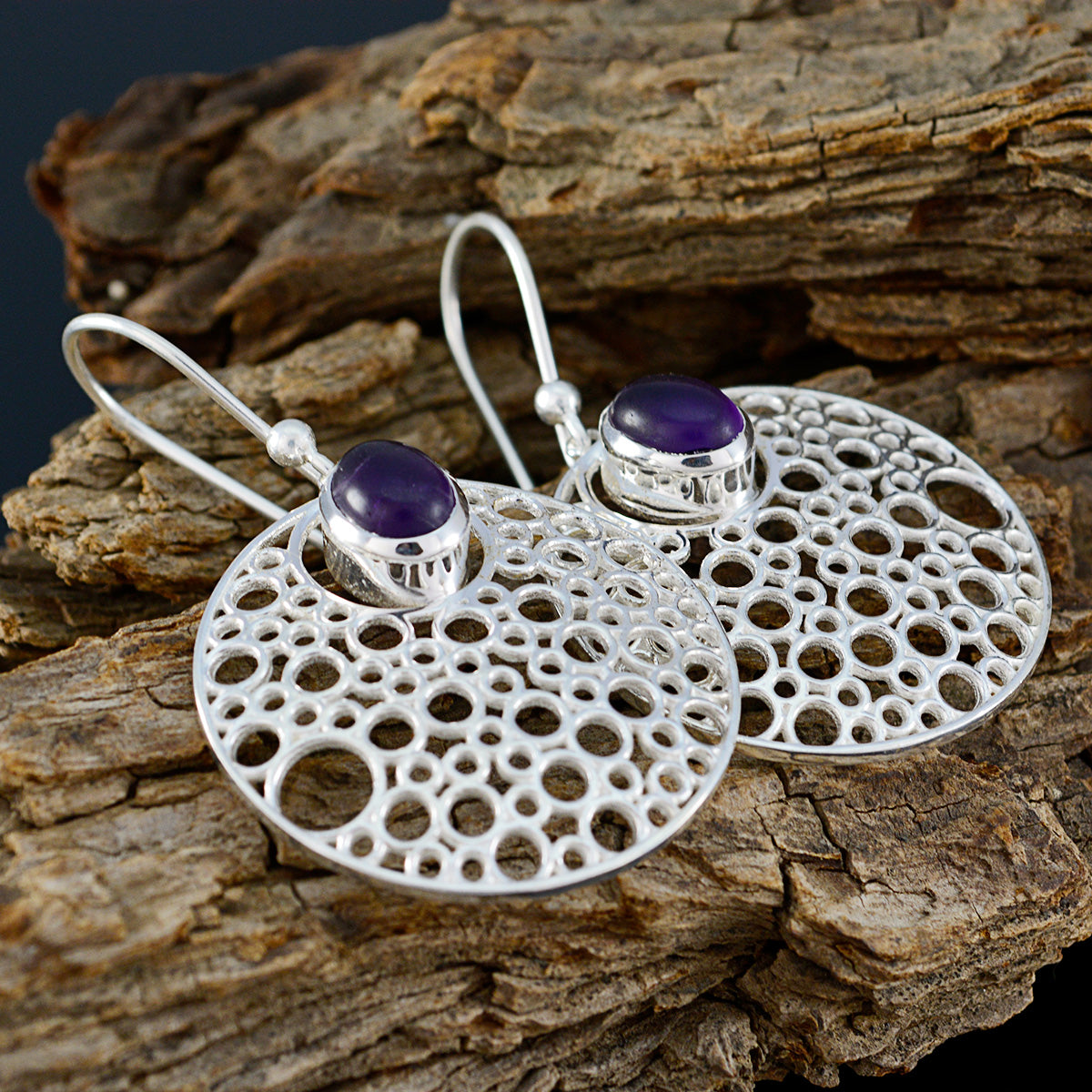 Amanda Purple Edgy Solitaire Dangle Earring