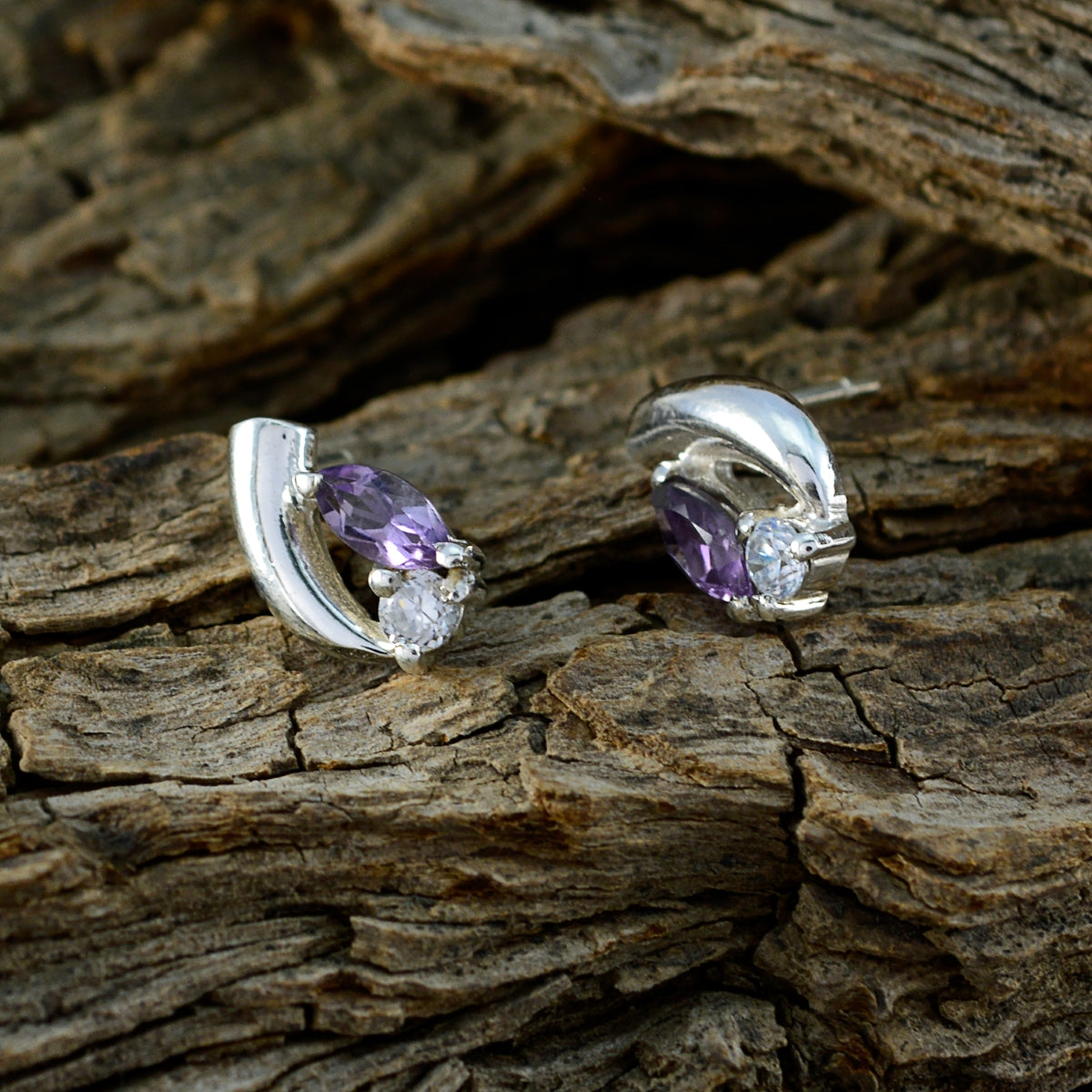 Laura Purple Delicate multiple Stud Earring