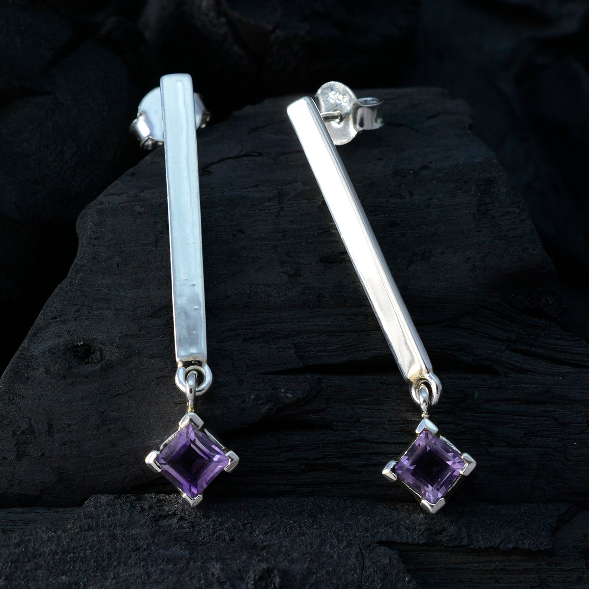 Mila Purple Whisper thin Solitaire Stud Earring
