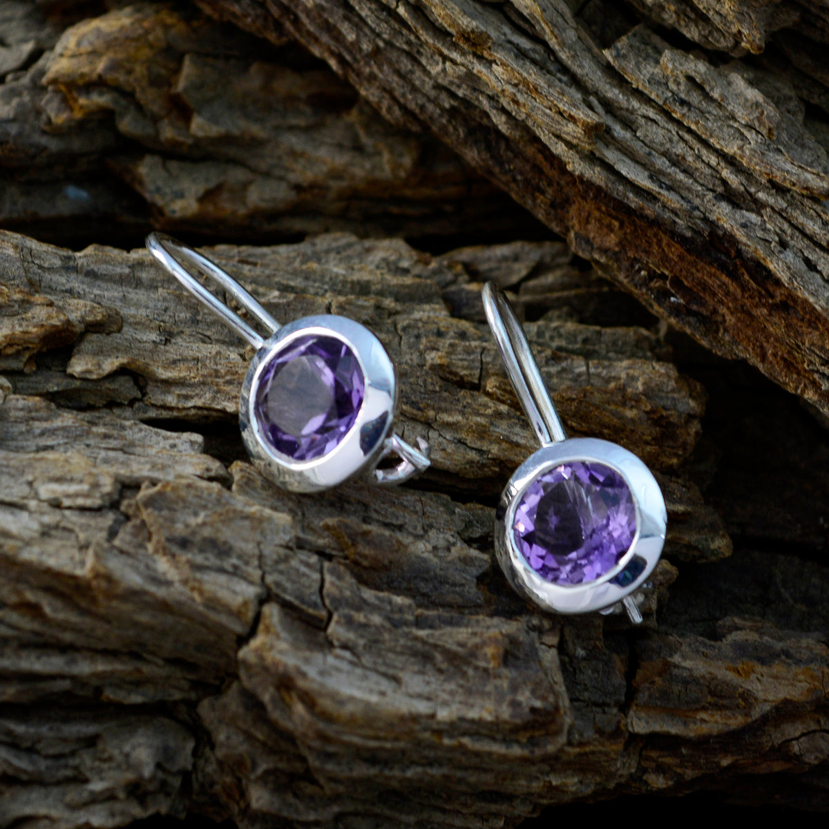 Ellie Purple Dainty Solitaire Dangle Earring