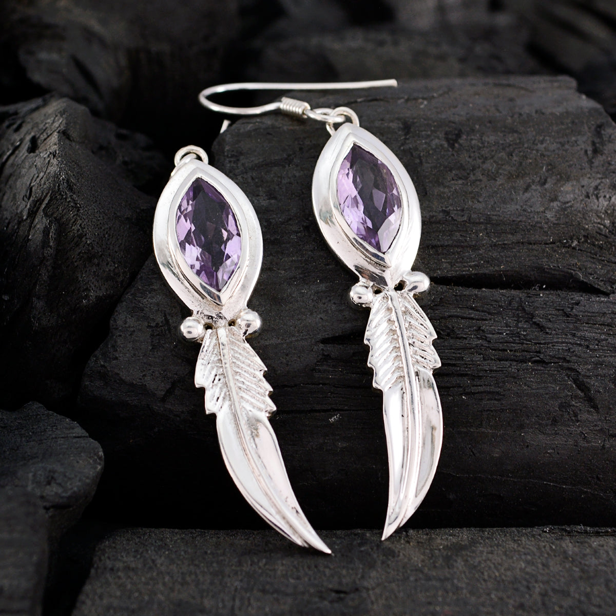 Emily Purple Mid weight Solitaire Dangle Earring