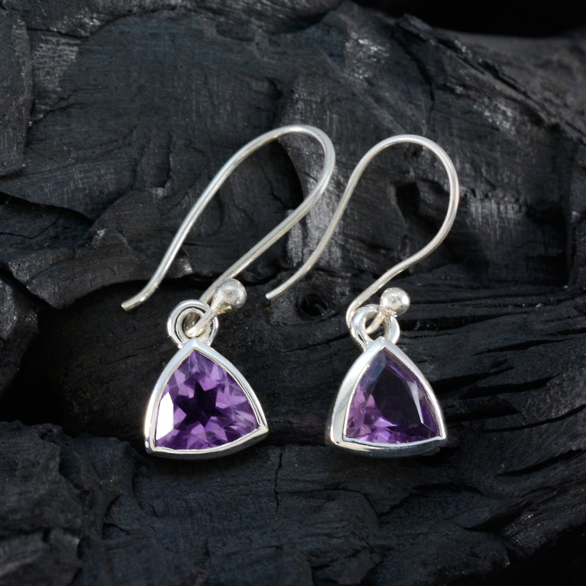 Ayaka Purple Elegant Solitaire Dangle Earring