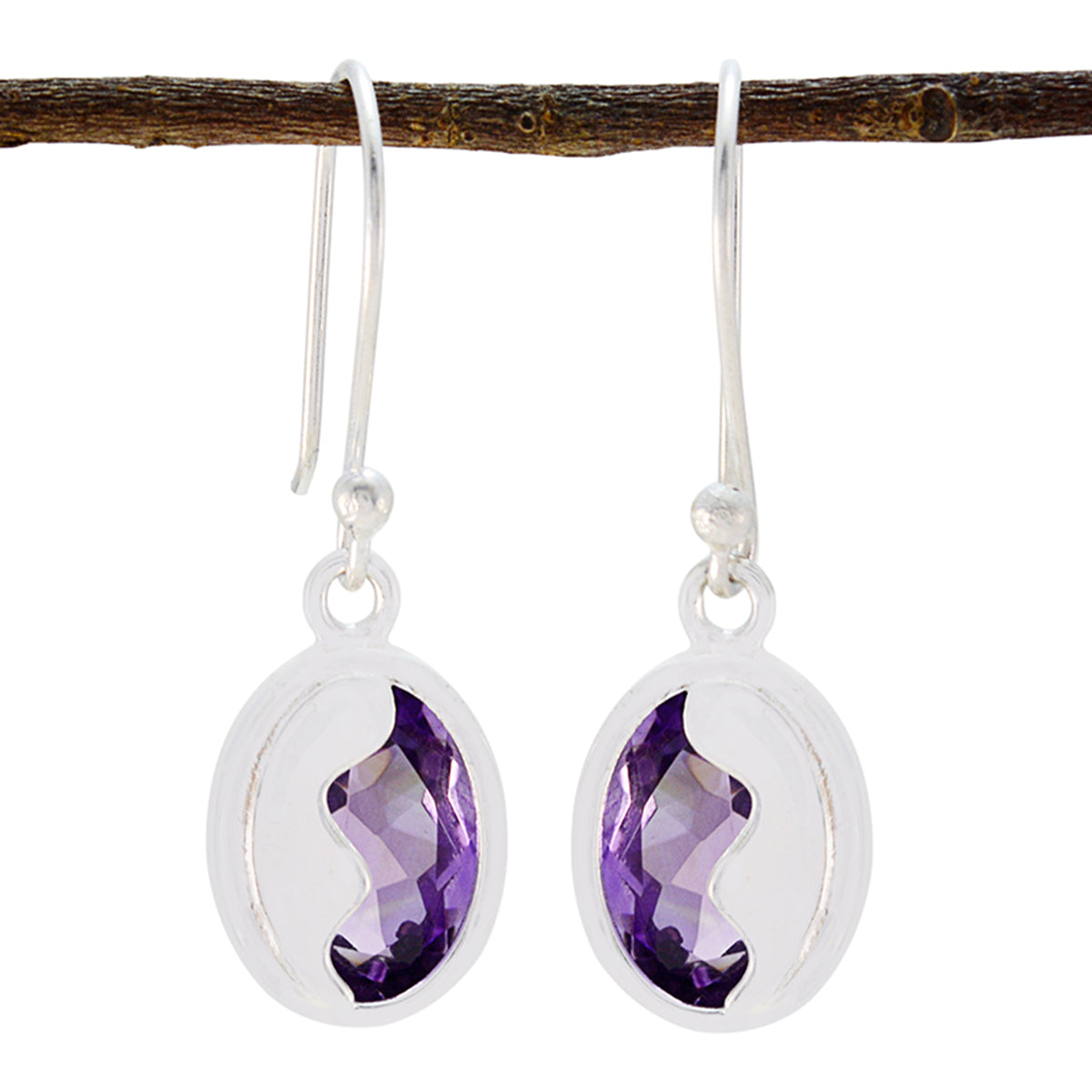 Lea Purple Mid weight Solitaire Dangle Earring Amethyst Purple Dangle