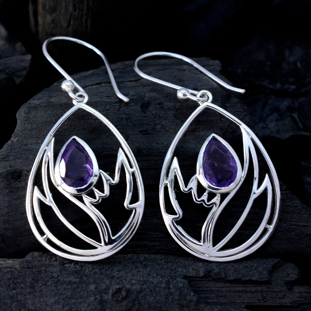 Lucia Purple Whisper thin Solitaire Dangle Earring