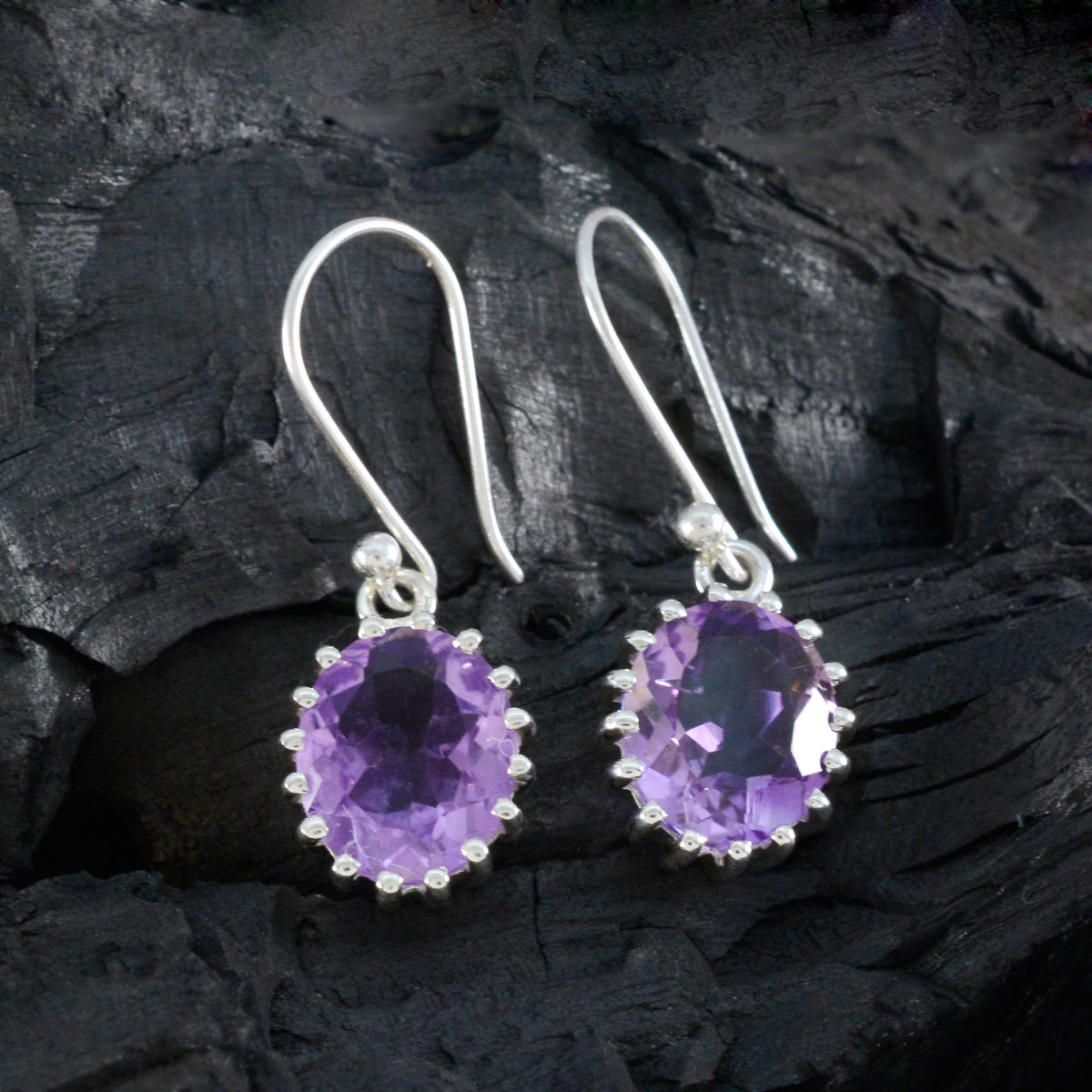 Grace Purple Minimal Solitaire Dangle Earring