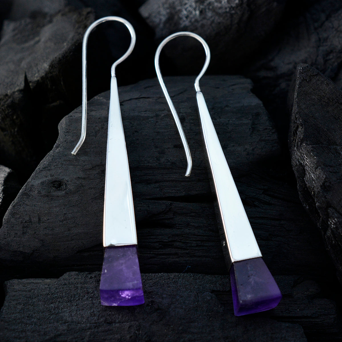 Zoey Purple Classic Solitaire Dangle Earring
