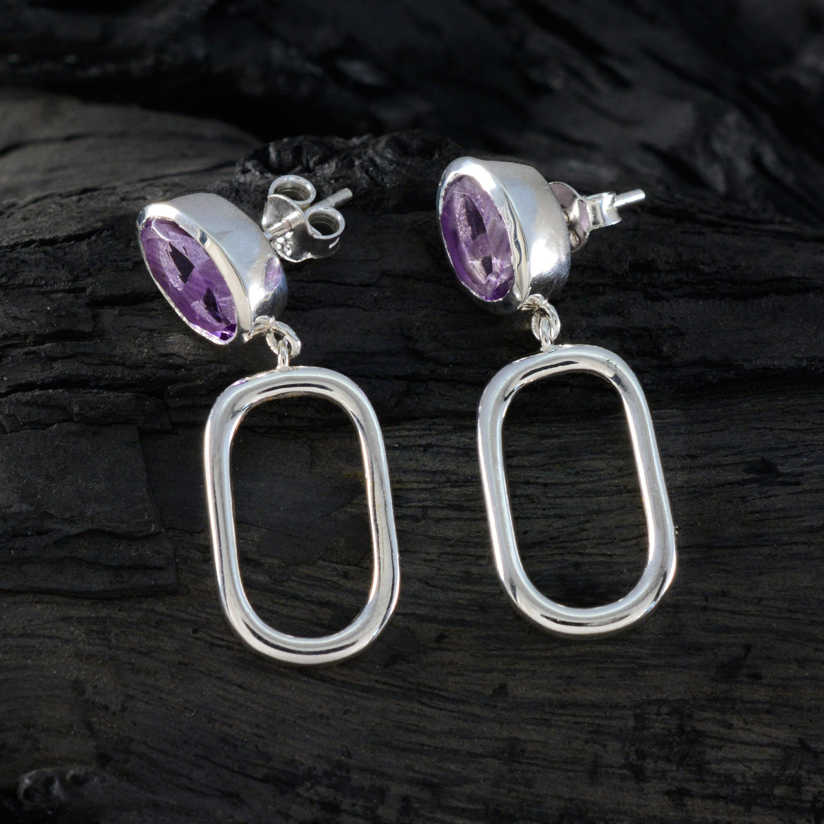 Pauline Purple Tiny Solitaire Stud Earring