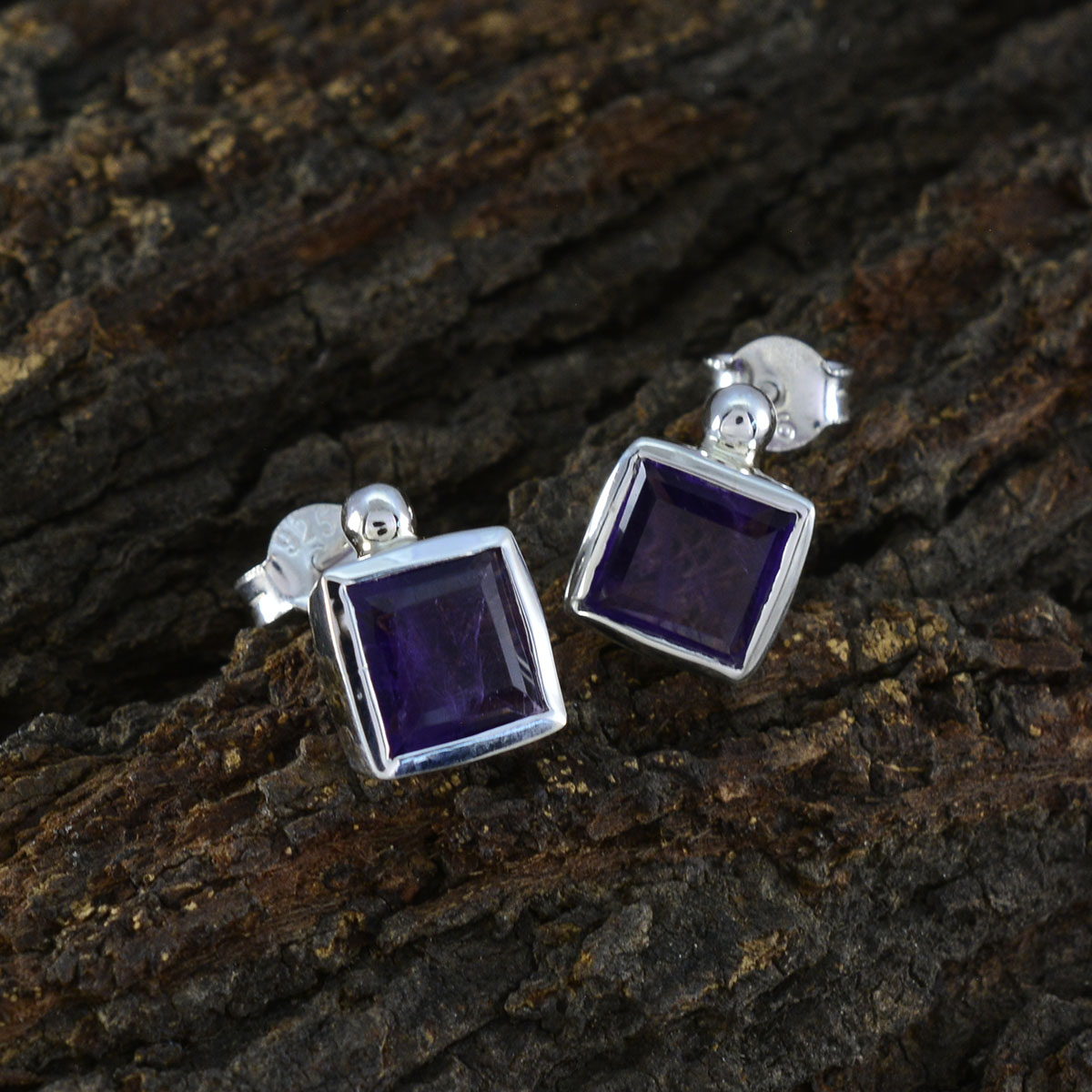 Teresa Purple Dainty Solitaire Stud Earring